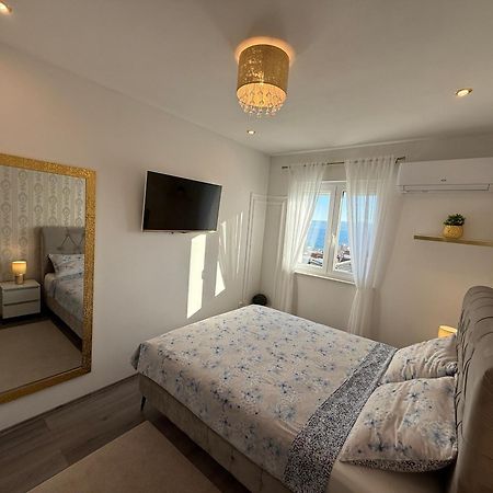 Bellevue Lägenhet Crikvenica Exteriör bild