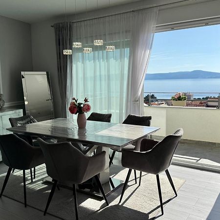 Bellevue Lägenhet Crikvenica Exteriör bild