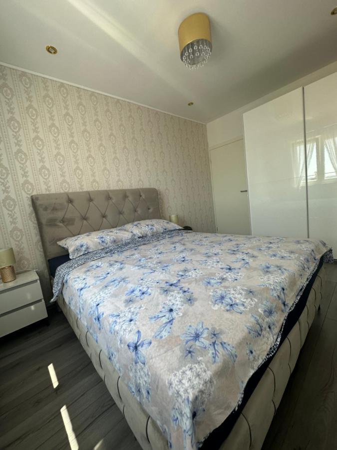 Bellevue Lägenhet Crikvenica Exteriör bild